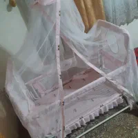 تخت نوزاد گهواره