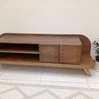 میز ال سی دی در حد نو