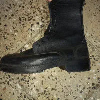 پوتین سایز 43
