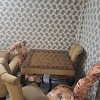 میز ناهار خوری ۴نفره بسیار تمیز