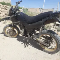 متور سیکلت پیشرو ۲۰۰