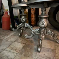میز جلو‌مبلی تمیز