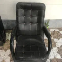 صندلی  اداری درحد نو