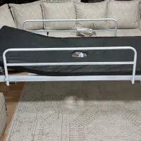 تخت بیمارستانی