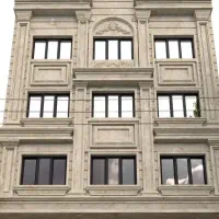 اپارتمان ۱۳۰متر خیابان خمینی شمالی روبرو انااتا