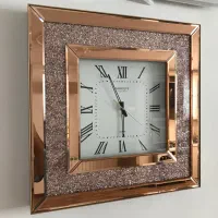 دو عدد ساعت دیواری و تابلو نو