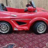 ماشین اسباب‌بازی همراه با تخفیف