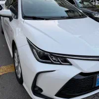 تویوتا کرولا هیبرید ۱۸۰۰