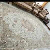 فرش کرم رنگ 12متری درحد نو