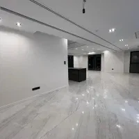 ۲۰۰متر سازه برند گلچین