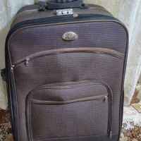 چمدان سایزمتوسط تمیزوسالم