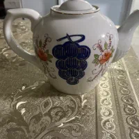 قوری قدیمی انگوری