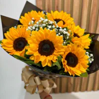 گل آفتاب گردان دسته گل و باکس و رز هلندی