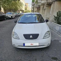 تیبا صندوقدار