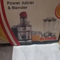 آبمیوه‌گیری ۴ کاره