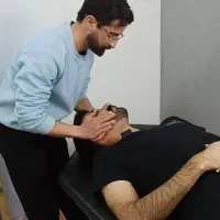 ماساژ کایروپراکتیک (قولنج گیری )حرفه ای