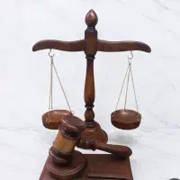 وکیل دادگستری