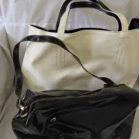 کیف دستی زنانه ورنی