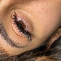 اکستنشن مژه لیفت و لمینیت