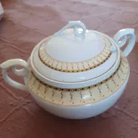 سرویس چینی ۶ نفره