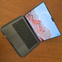 مک‌بوک پرو ۱۴ اینچی M4 Pro، مشابه آکبند