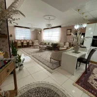 آپارتمان ۱۲۱ متری بلوار طلائیه