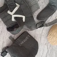 آغوشی مارک اسپرینگ