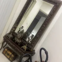آینه و کنسول در حد نو