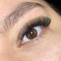 اکستنشن مژه با بهترین متریال
