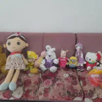 تعدادی عروسک در حد نو