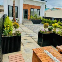 ویلا-باغچه-مدرن-240-متر-شهرکی-سندتکبرگ
