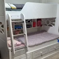 تخت خواب دو طبقه نوجوان