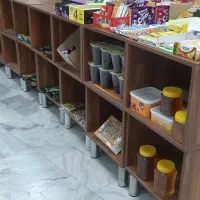 قفسه چوبی