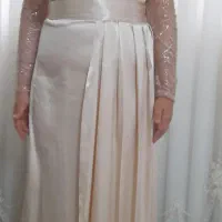 لباس مجلسی|لباس|قم, حقیقت|دیوار