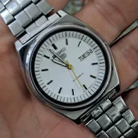 سیکو پشت شیشه بسیار تمیز