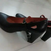 کفش چرم زنانه