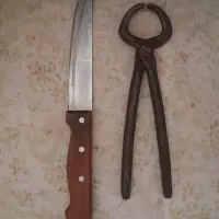 کارد آشپزخانه و قیچی قندشکن