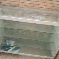 دو عدد پیشخوان شیشه‌ای