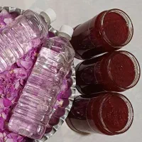 گلاب و مربا گل محمدی