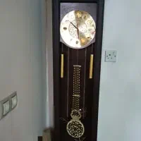 ساعت ایستاده چوبی