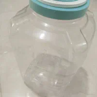 دبه پلاستیکی شفاف و تمیز