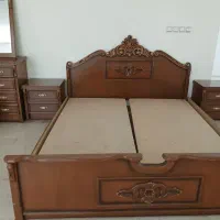 تخت ۲ نفره همراه کمد