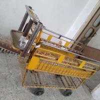 گاری چهارچرخ