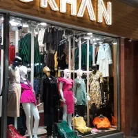 استخدام فروشنده خانم