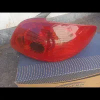 چراغ پشت ۲۰۶