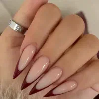 اموزش کاشت ناخن