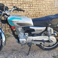 موتور سیکلت 200