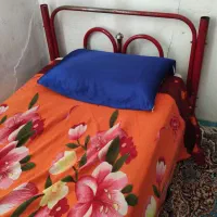 تخت فلزی یک نفره