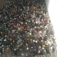 فروش عمده انواع شیشه خالی ادکلن خارجی و استوک