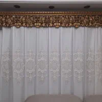 پرده به همراه کتیبه